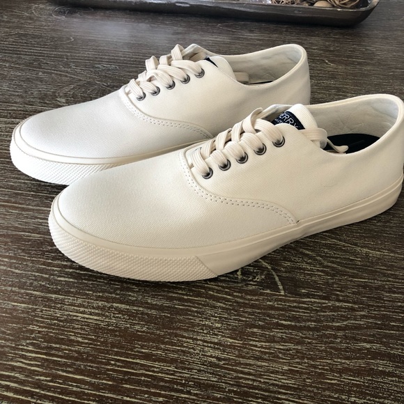 Sperry’s Captain’s CVO Women’s Sneakers size 7.5 - Picture 3 of 6